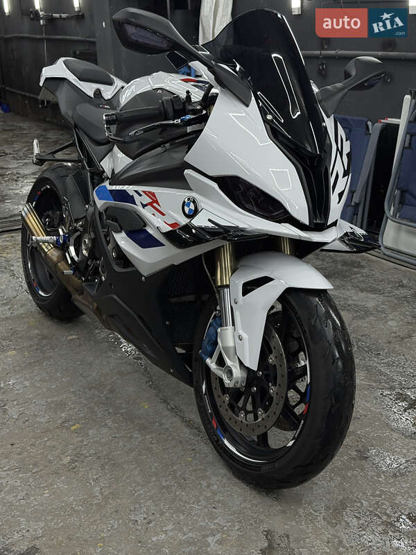 Спортбайк BMW S 1000RR 2023 в Каменском фото Спортбайк BMW S 1000RR 2023 в Каменском