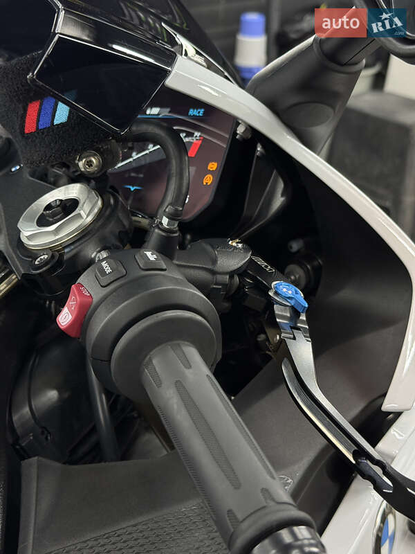 Спортбайк BMW S 1000RR 2023 в Каменском фото 16 Спортбайк BMW S 1000RR 2023 в Каменском