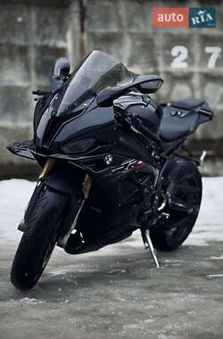 Спортбайк BMW S 1000RR 2024 в Киеве