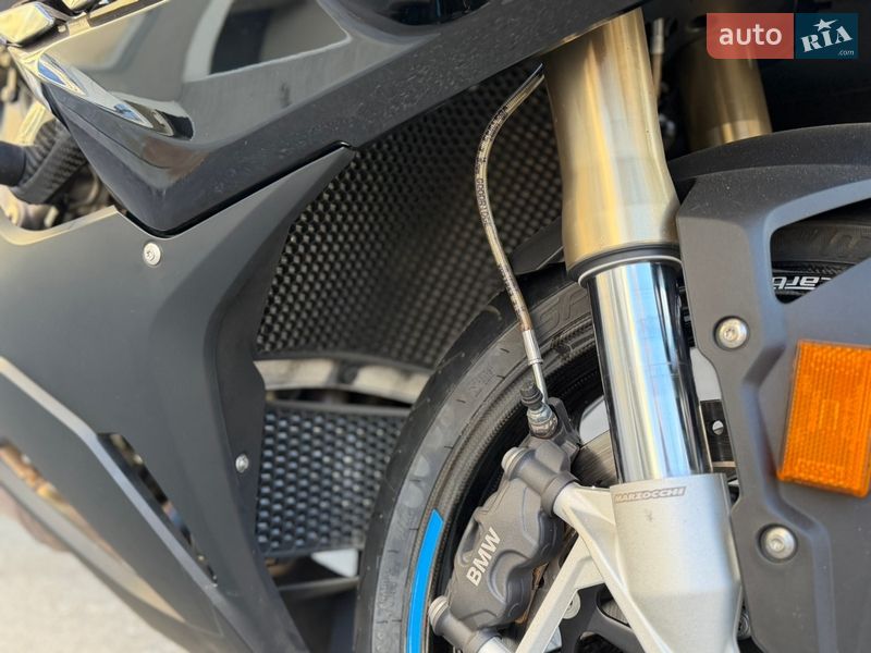 Спортбайк BMW S 1000RR 2023 в Днепре фото 9 Спортбайк BMW S 1000RR 2023 в Днепре