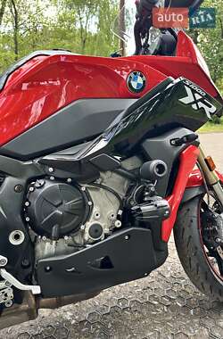 Мотоцикл Спорт-туризм BMW S 1000XR 2023 в 