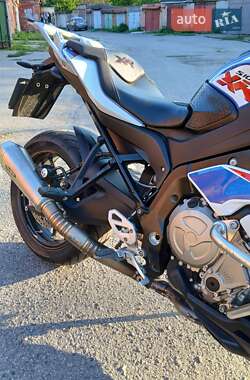Мотоцикл Спорт-туризм BMW S 1000XR 2018 в 