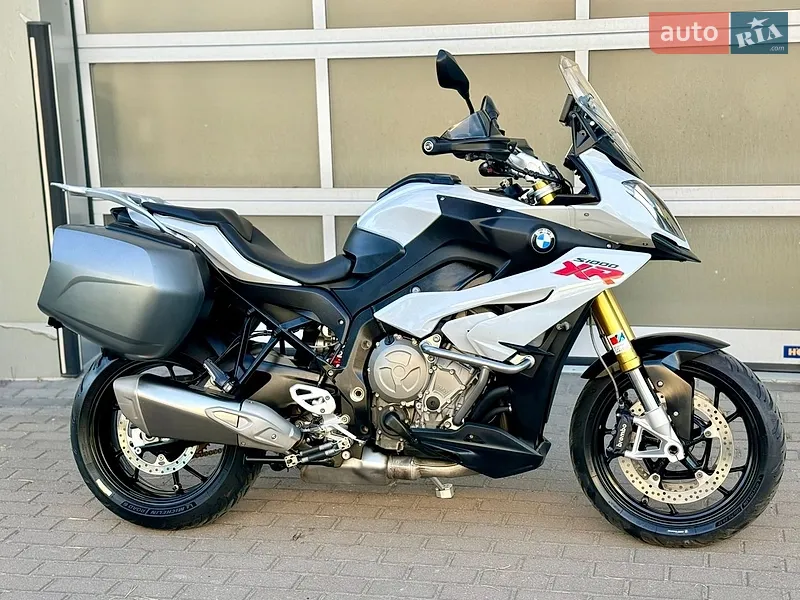 BMW S 1000XR 2017