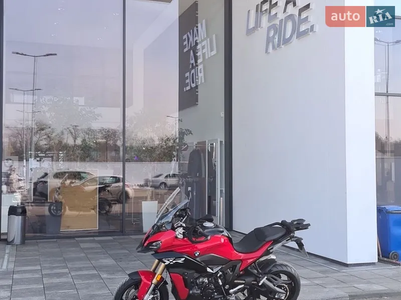 BMW S 1000XR 2023