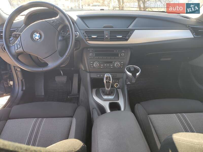 Хетчбек BMW X1 2012 в Чернівцях