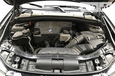 Позашляховик / Кросовер BMW X1 2012 в 