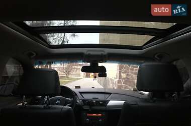 Внедорожник / Кроссовер BMW X1 2013 в 