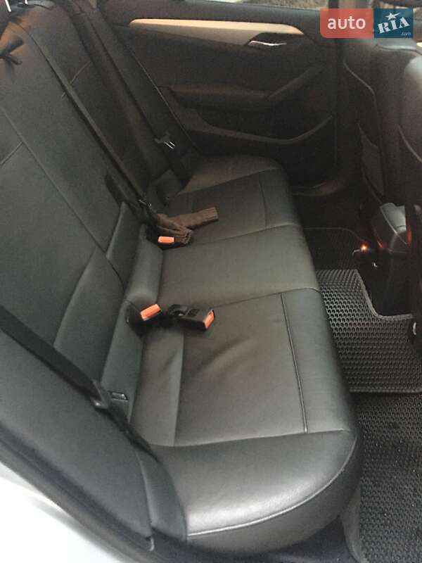 Позашляховик / Кросовер BMW X1 2013 в Могилів-Подільському