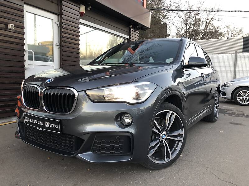 Внедорожник / Кроссовер BMW X1 2016 в 