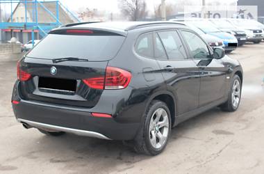 Внедорожник / Кроссовер BMW X1 2012 в Запорожье