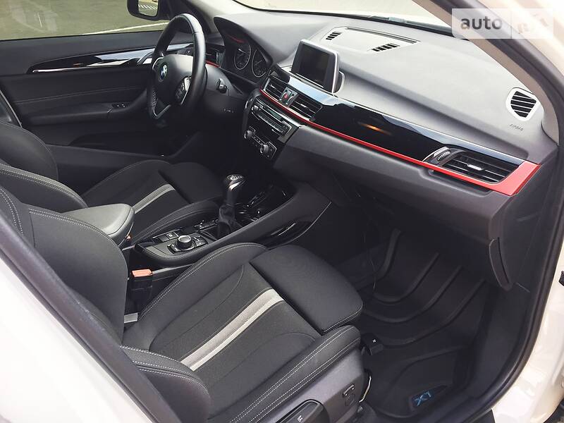 Позашляховик / Кросовер BMW X1 2017 в Києві