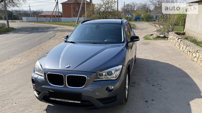 Внедорожник / Кроссовер BMW X1 2012 в Николаеве