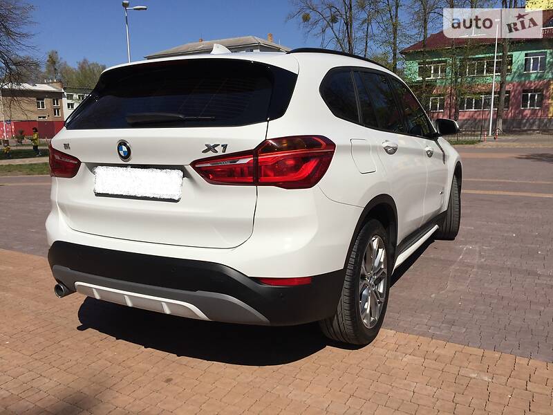 Позашляховик / Кросовер BMW X1 2017 в Києві