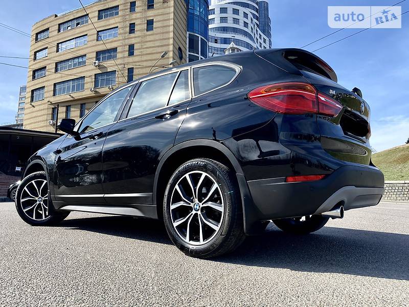 Позашляховик / Кросовер BMW X1 2018 в Києві фото 12 Позашляховик / Кросовер BMW X1 2018 в Києві