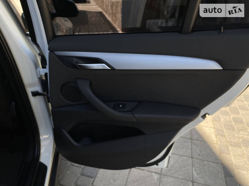 Позашляховик / Кросовер BMW X1 2017 в Одесі