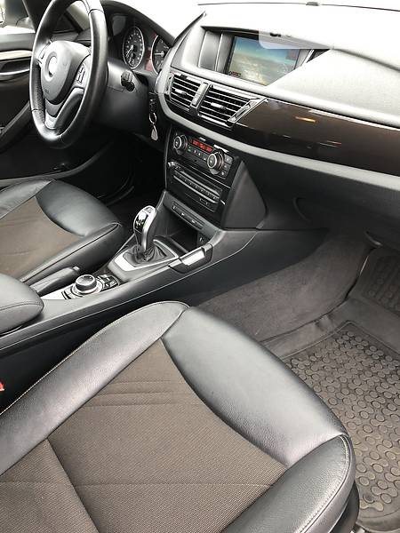 Позашляховик / Кросовер BMW X1 2013 в Одесі