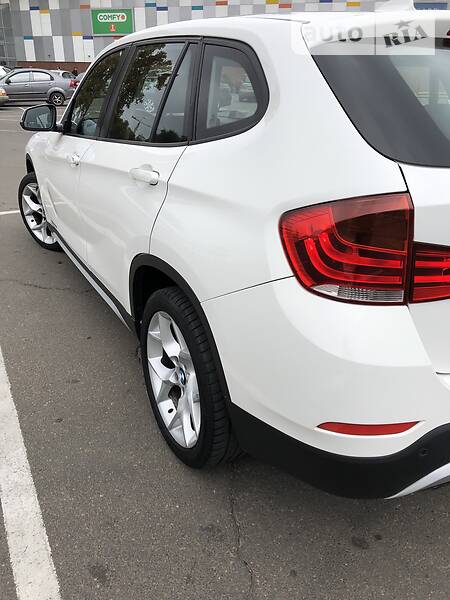 Позашляховик / Кросовер BMW X1 2013 в Одесі