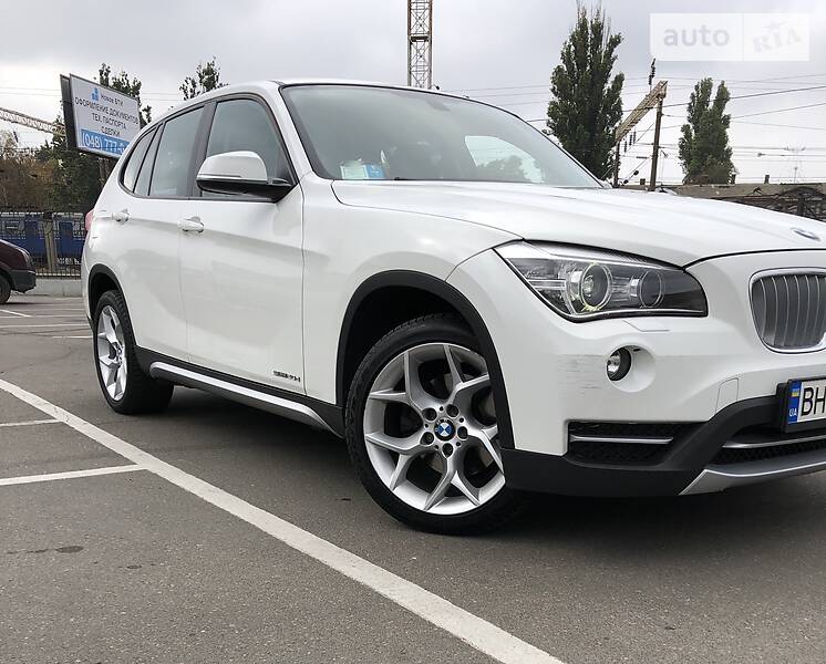 Позашляховик / Кросовер BMW X1 2013 в Одесі