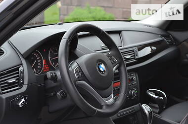 Внедорожник / Кроссовер BMW X1 2013 в Ровно