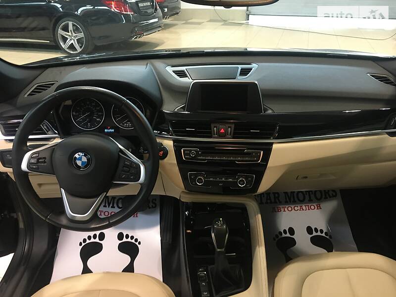 Внедорожник / Кроссовер BMW X1 2015 в Одессе