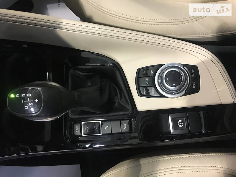 Внедорожник / Кроссовер BMW X1 2015 в Одессе