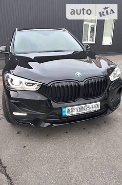 Внедорожник / Кроссовер BMW X1 2020 в Запорожье