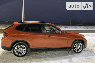 Внедорожник / Кроссовер BMW X1 2013 в Львове