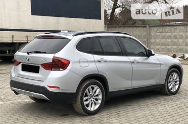 Внедорожник / Кроссовер BMW X1 2012 в Львове