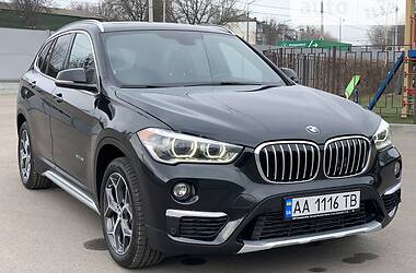 Позашляховик / Кросовер BMW X1 2016 в Києві