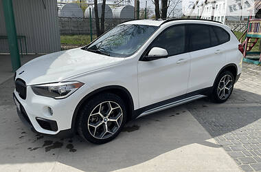 Внедорожник / Кроссовер BMW X1 2017 в Новоселице