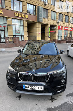 Универсал BMW X1 2017 в Киеве