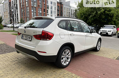 Внедорожник / Кроссовер BMW X1 2012 в Киеве