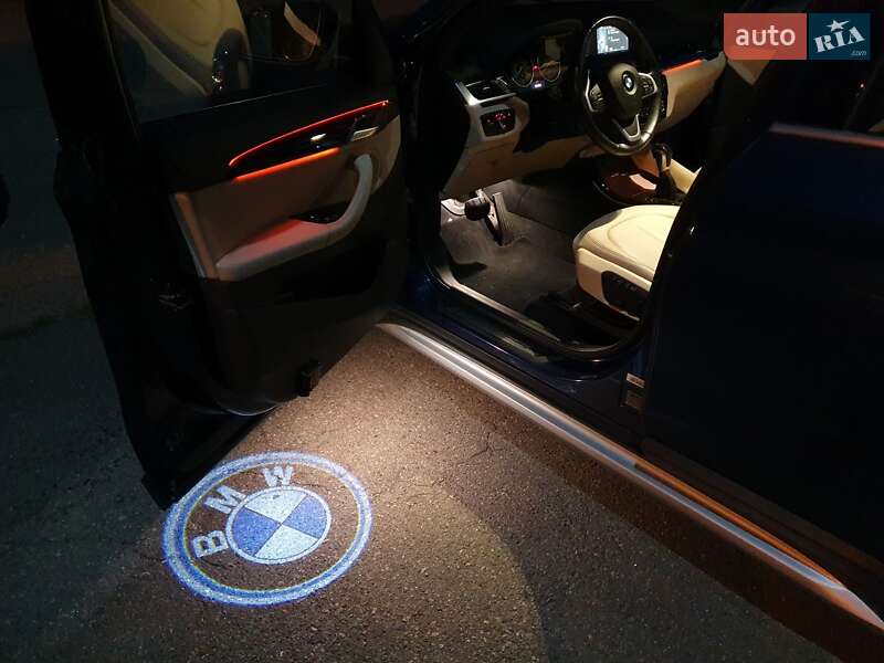 Внедорожник / Кроссовер BMW X1 2016 в Николаеве