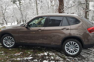 Внедорожник / Кроссовер BMW X1 2013 в Черкассах