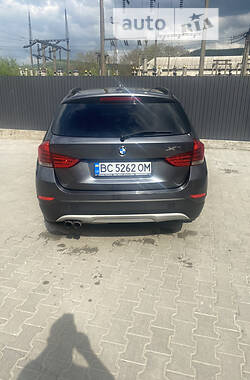 Внедорожник / Кроссовер BMW X1 2012 в Львове