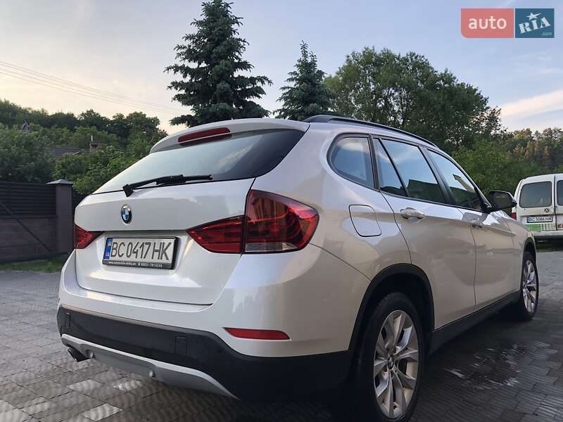Позашляховик / Кросовер BMW X1 2013 в Львові