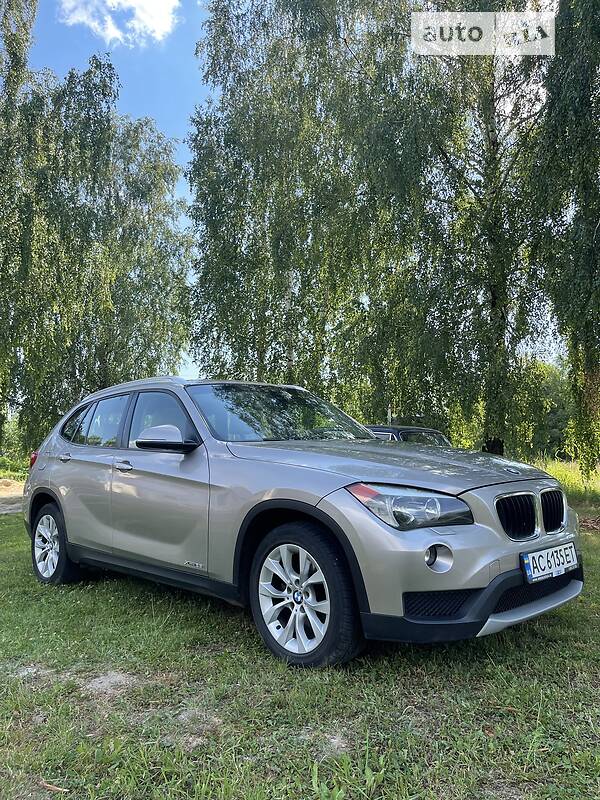 Позашляховик / Кросовер BMW X1 2013 в Ратному