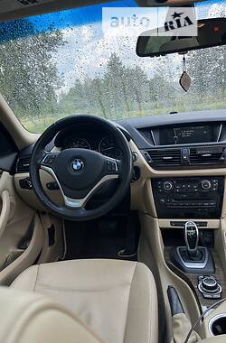 Позашляховик / Кросовер BMW X1 2013 в Ратному