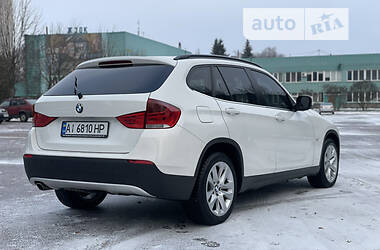 Внедорожник / Кроссовер BMW X1 2010 в Житомире