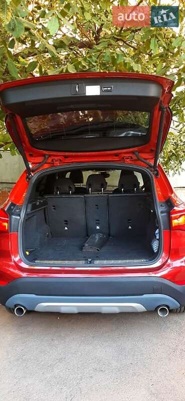 Внедорожник / Кроссовер BMW X1 2017 в Луцке