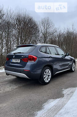 Внедорожник / Кроссовер BMW X1 2011 в Тернополе