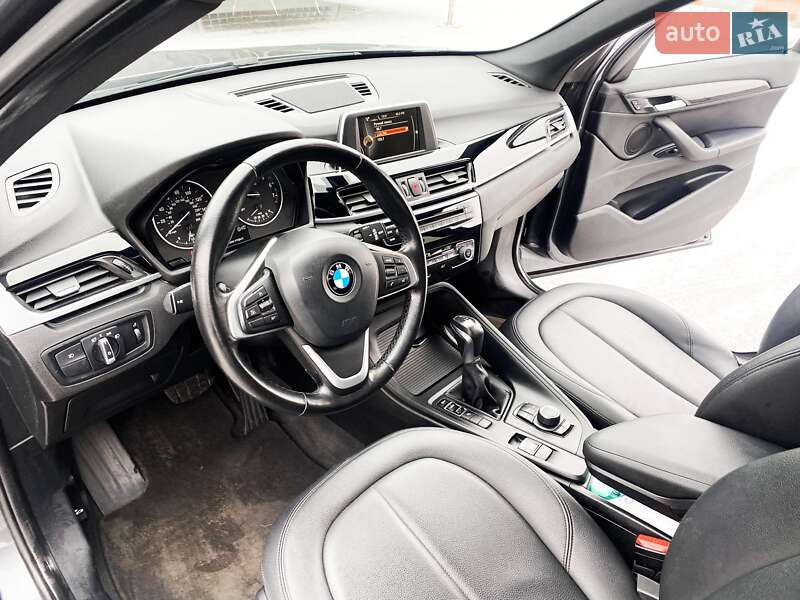 Позашляховик / Кросовер BMW X1 2017 в Покровську