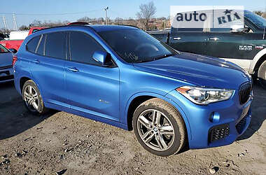 Внедорожник / Кроссовер BMW X1 2017 в Черновцах