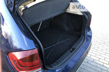 Позашляховик / Кросовер BMW X1 2013 в 