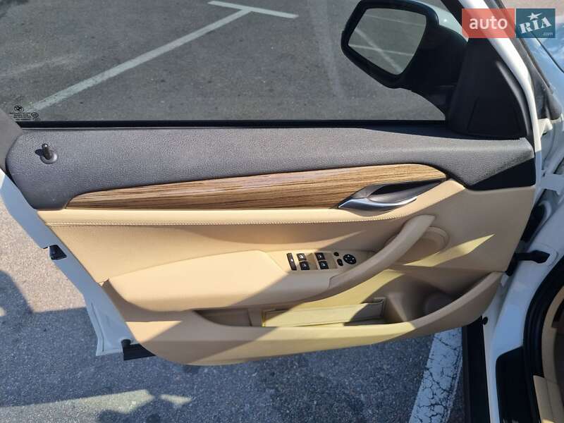 Позашляховик / Кросовер BMW X1 2013 в Києві фото 19 Позашляховик / Кросовер BMW X1 2013 в Києві