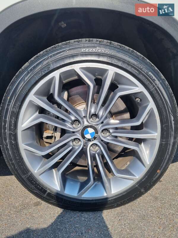 Позашляховик / Кросовер BMW X1 2013 в Києві фото 35 Позашляховик / Кросовер BMW X1 2013 в Києві