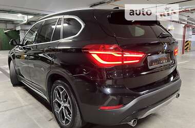 Внедорожник / Кроссовер BMW X1 2015 в Киеве