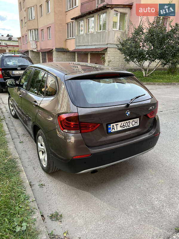Внедорожник / Кроссовер BMW X1 2010 в Ивано-Франковске