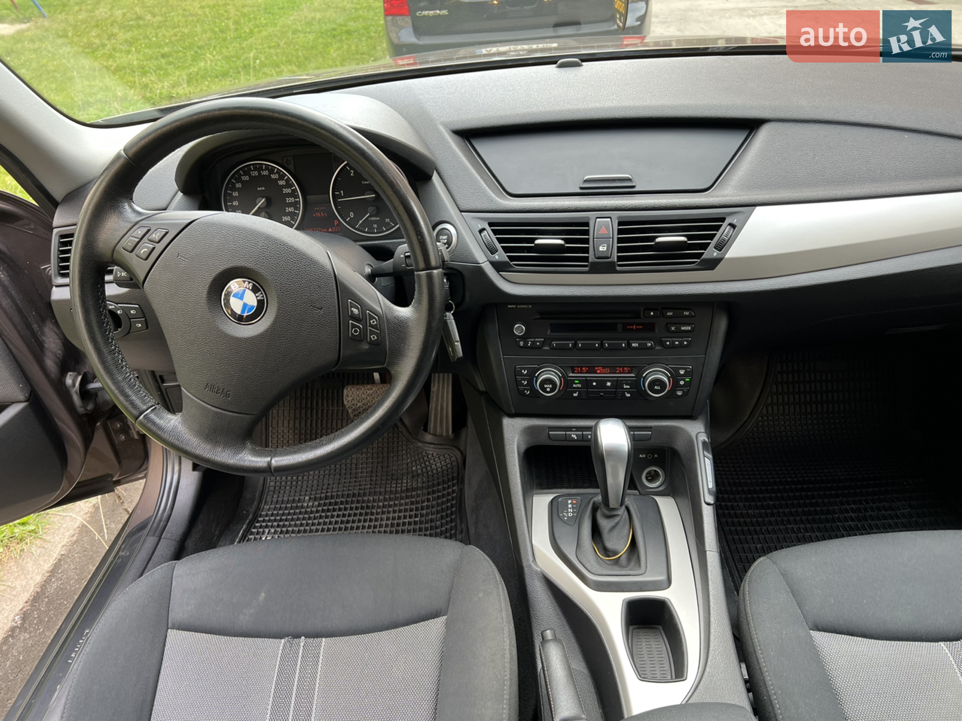 2010 BMW X1 - мініатюра 8