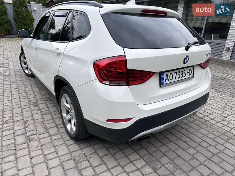 Позашляховик / Кросовер BMW X1 2013 в Іршаві